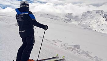 Profesores de la escuela de esquí Custom Aventura Sierra Nevada